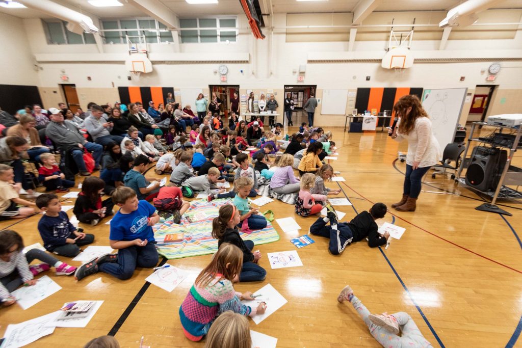 Aquila Reads 2019 author night with Aurora Whittet Best